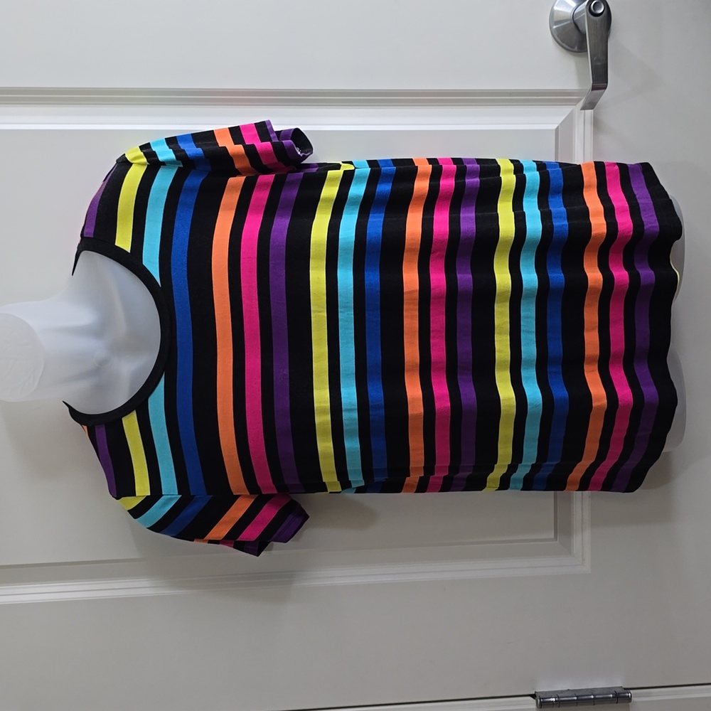 Torrid Super Soft Knit multi color Striped T-shirt Size Large